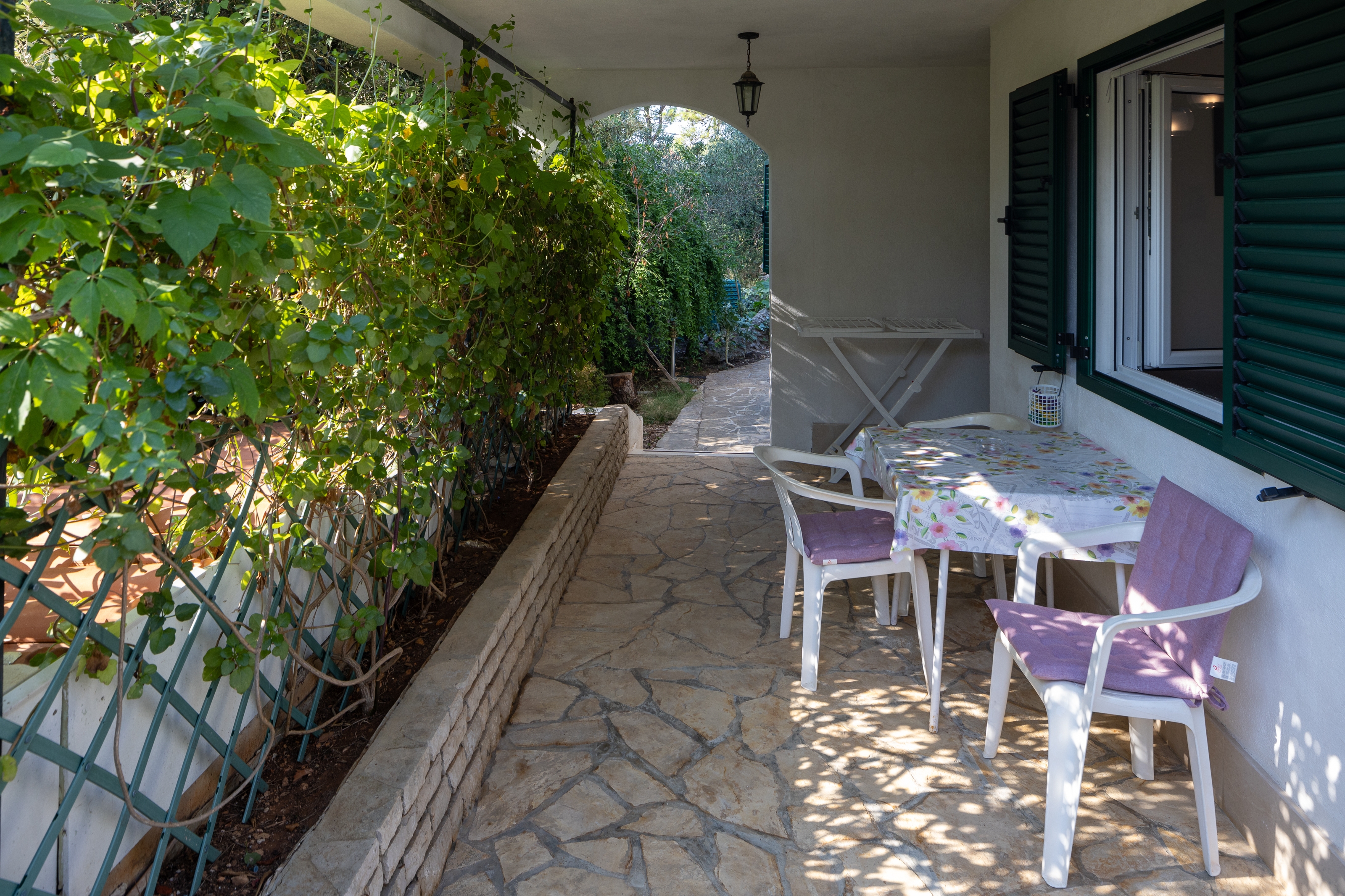 Two bedroom apartment near beach Mudri Dolac, Hvar  A-b