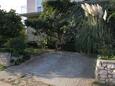 Parking lot Tkon, Pašman, Parking lot 5826 - Apartments near sea with sandy beach.