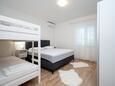 Ložnice 2 Ljubač, Ložnice 2 v ubytování typu apartment, domácí mazlíčci povoleni a WiFi.