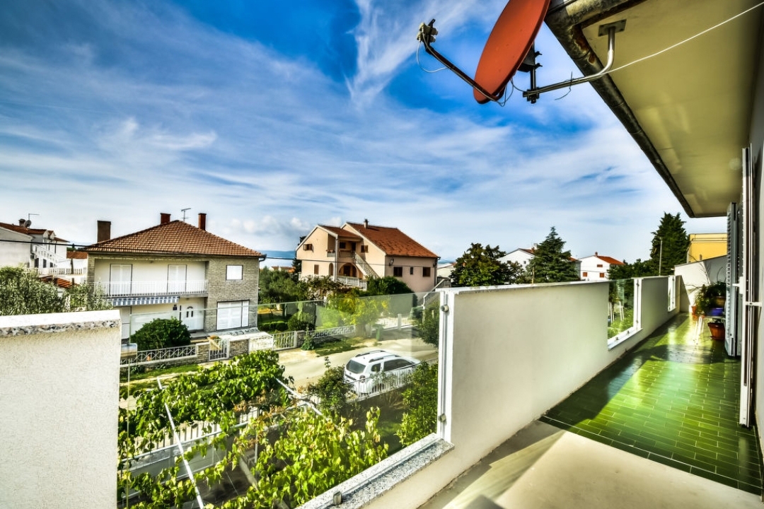 Two bedroom apartment with terrace and sea view Biograd na Moru, Biograd  A-a