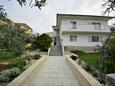 Biograd na Moru, Biograd, Объект 5833 - Апартаменты с галечным пляжем.