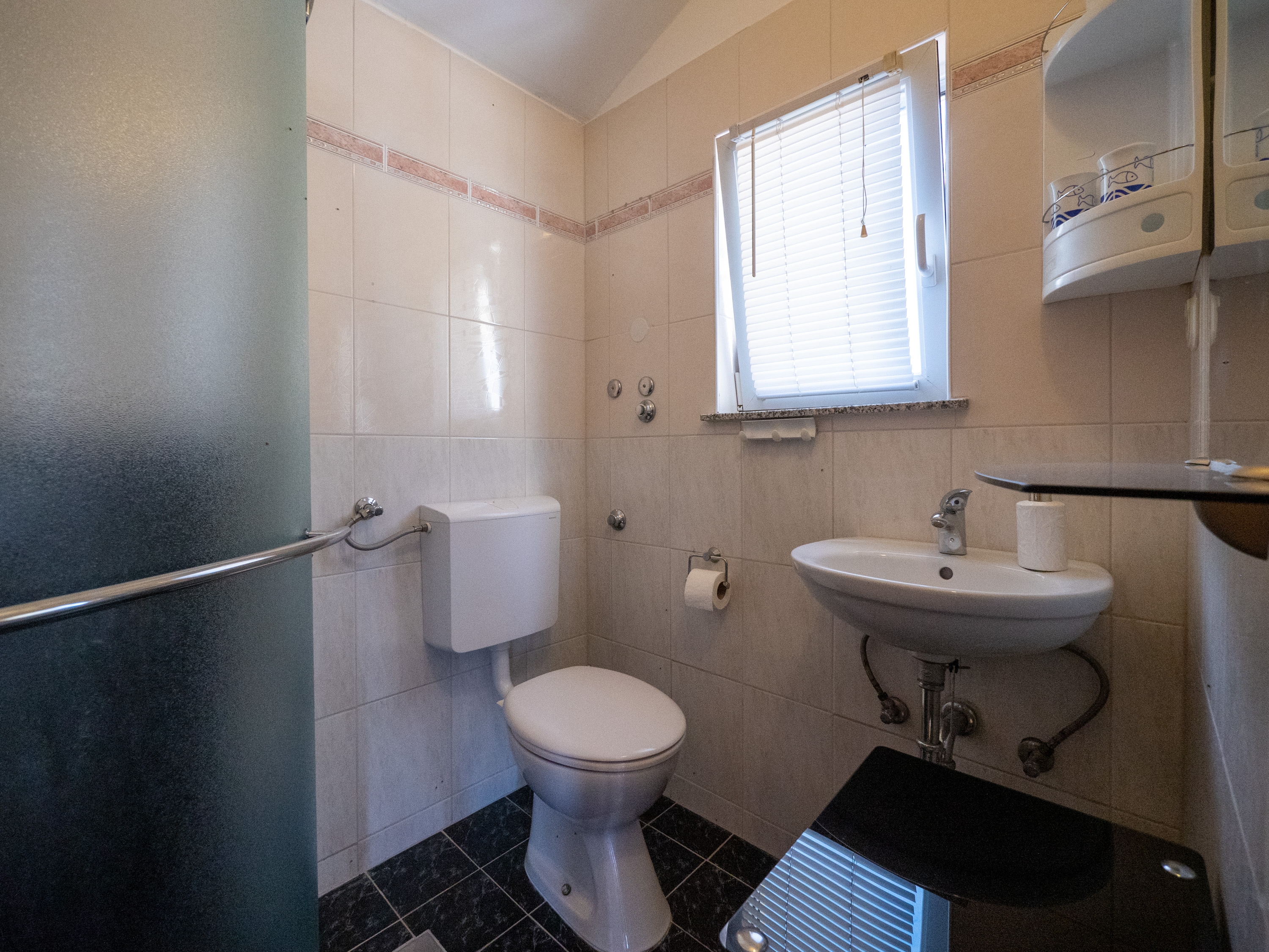 One bedroom apartment with terrace Nin, Zadar  A-b