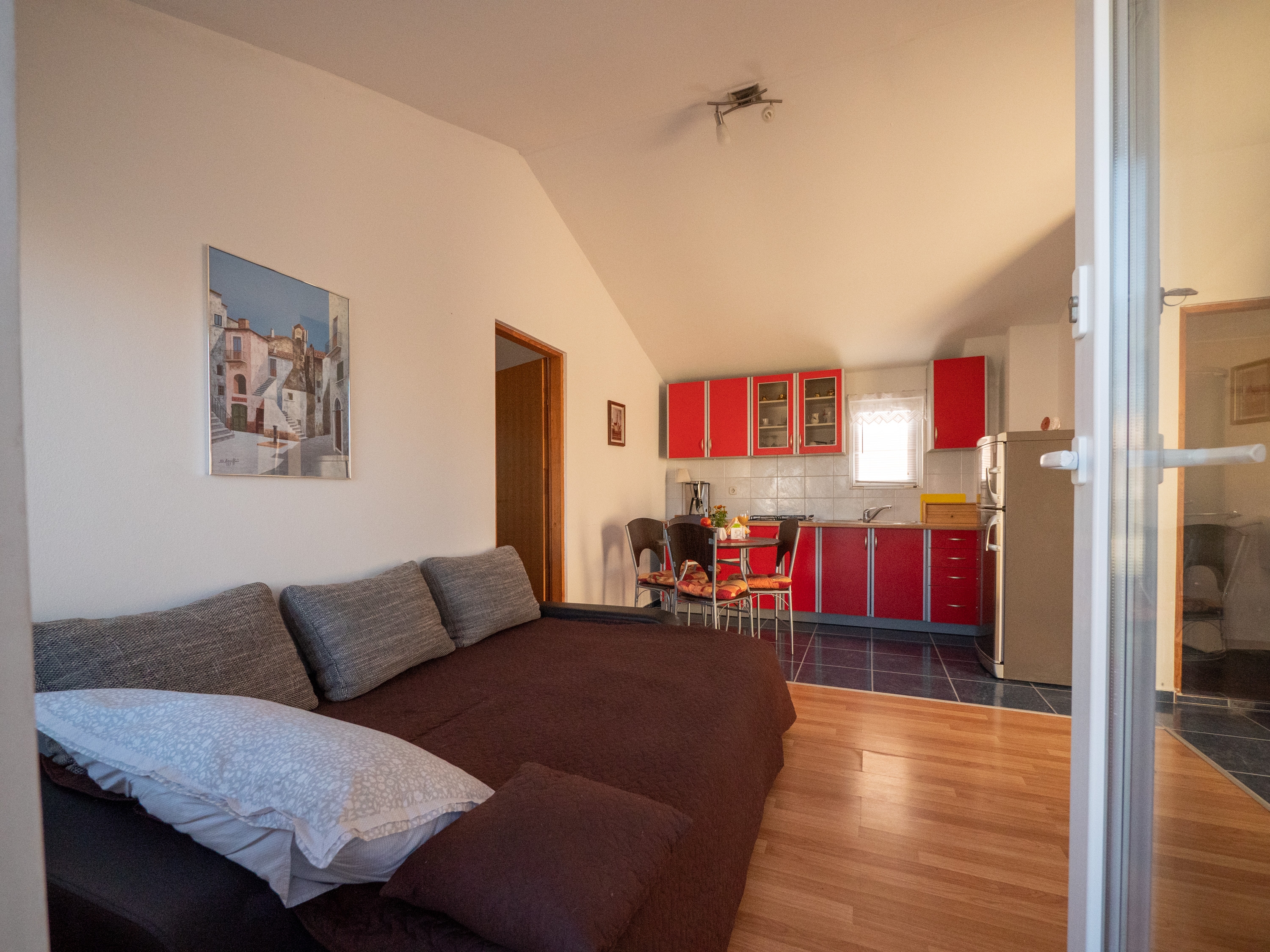 One bedroom apartment with terrace Nin, Zadar  A-b