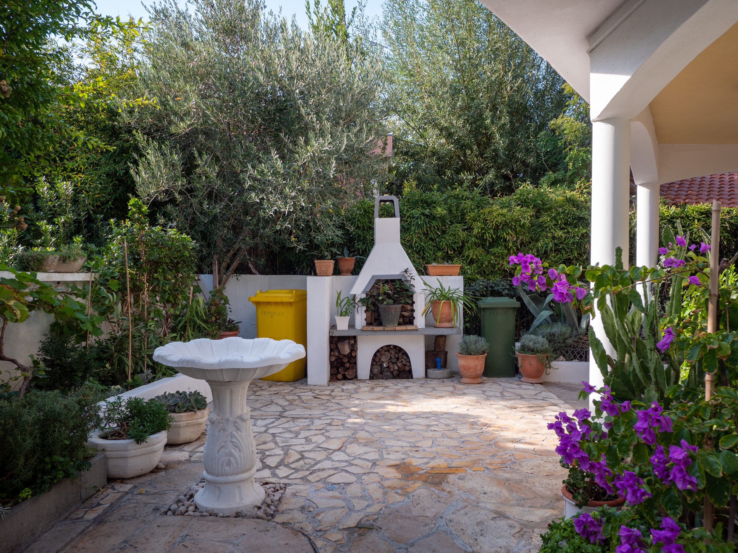 Studio flat with terrace Nin, Zadar  AS-b