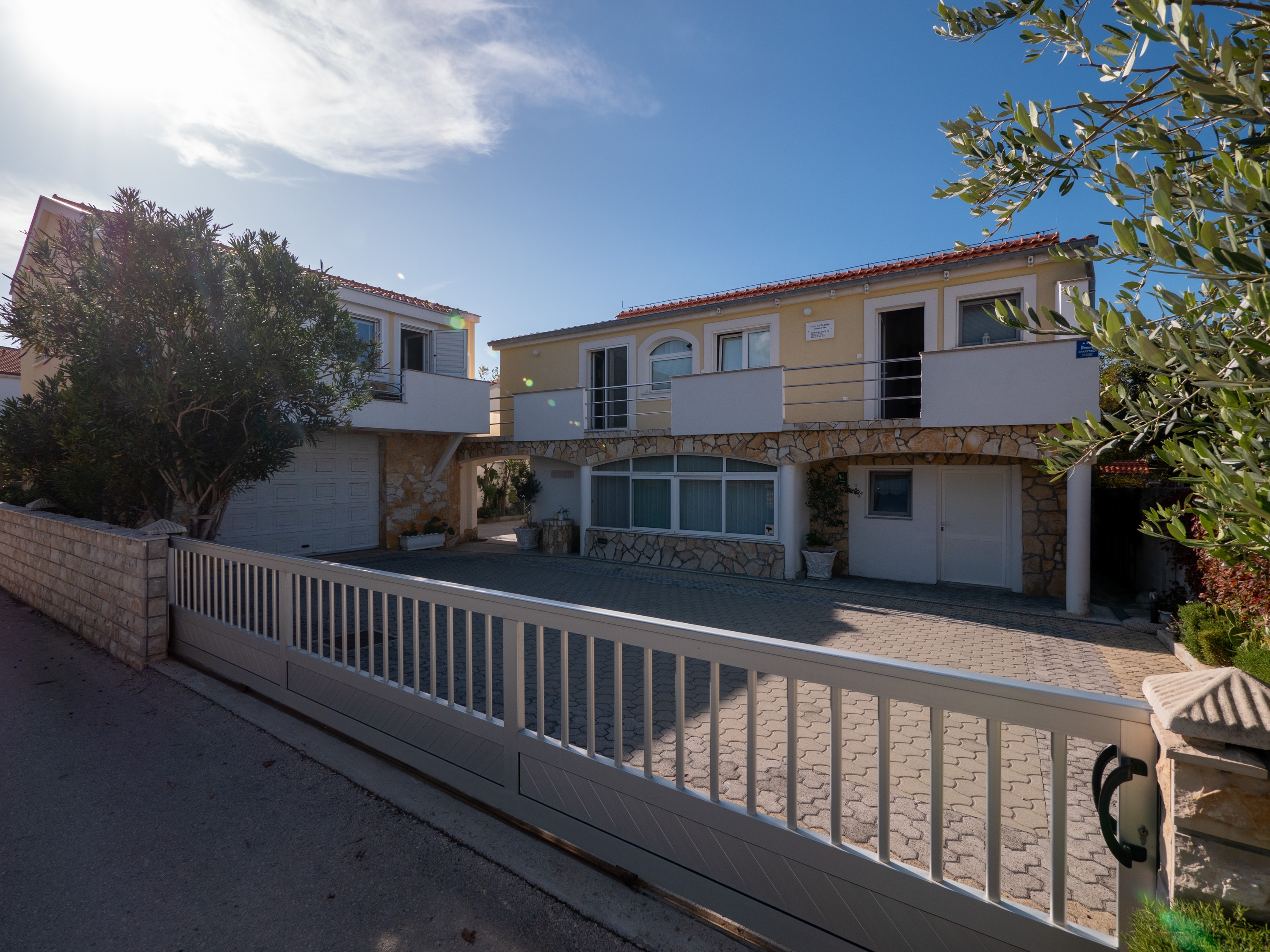 Studio flat with terrace Nin, Zadar  AS-b