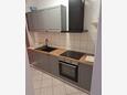 Kuchyně Tkon, Kuchyně v ubytování typu apartment.
