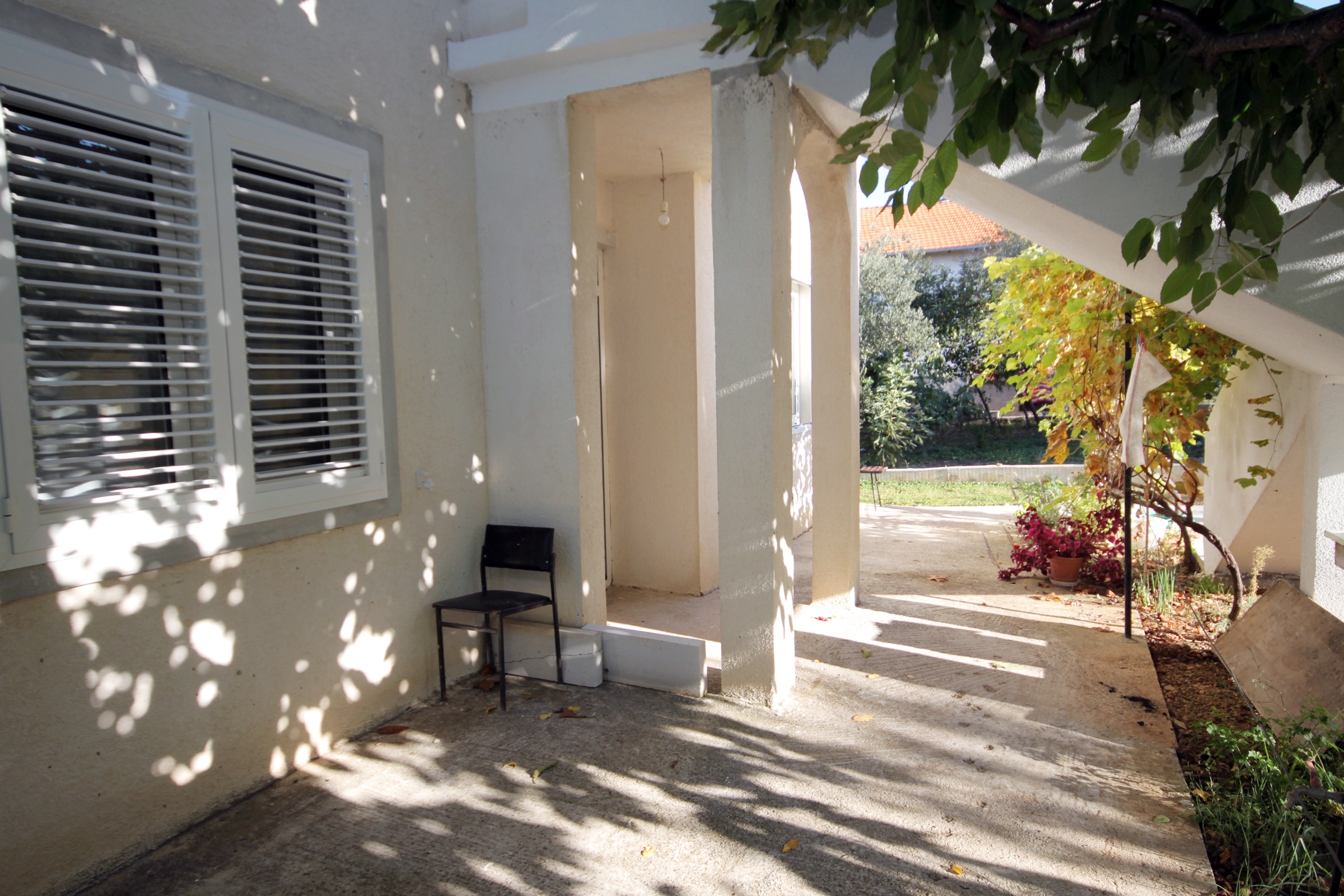 One bedroom apartment near beach Tkon, Pašman  A-a