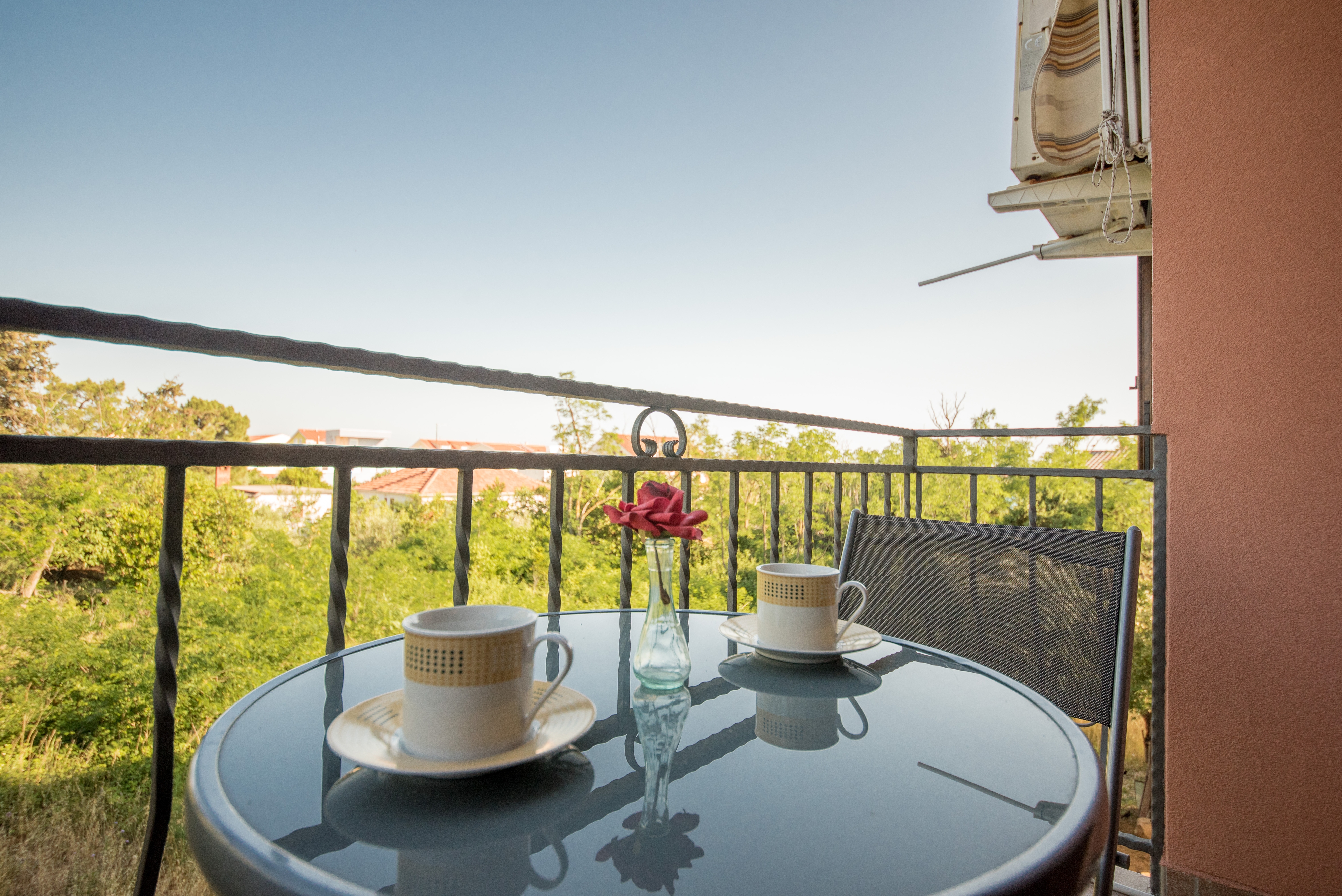 One bedroom apartment near beach Vrsi - Mulo, Zadar (A-5848-c)