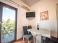 Vrsi - Mulo, Comedor in the apartment, air condition available y WiFi.