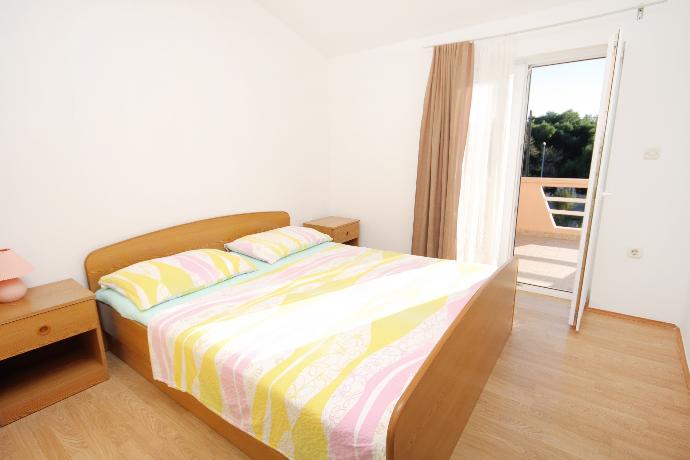 One bedroom apartment with terrace Privlaka, Zadar (A-5849-a) One bedroom apartment with terrace Privlaka, Zadar (A-5849-a)