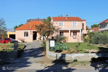 Privlaka, Zadar, Objekt 5849 - Ubytování s písčitou pláží.