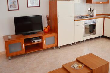 Zadar - Diklo, Obývacia izba v ubytovacej jednotke apartment, klimatizácia k dispozícii a WiFi.