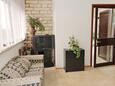 Obývací pokoj 2 Nin, Obývací pokoj 2 v ubytování typu apartment, domácí mazlíčci povoleni a WiFi.