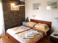 Bedroom 1 Nin, Bedroom 1 in the apartment, air condition available, (pet friendly) and WiFi.