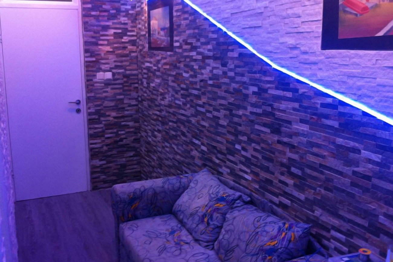 Dvosobni apartman s balkonom i pogledom na more Nin, Zadar  A-b