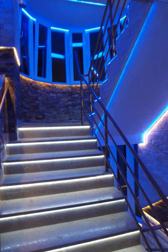 Dvosobni apartman s balkonom i pogledom na more Nin, Zadar  A-b