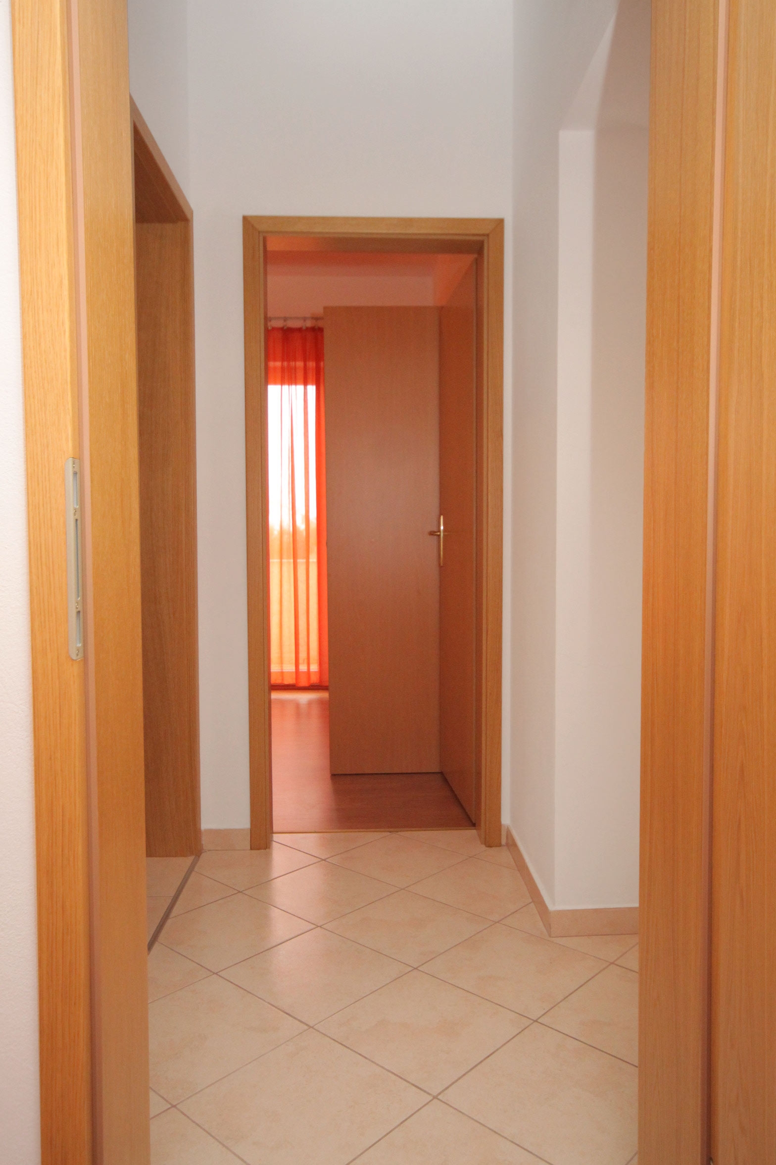 Two bedroom apartment with terrace and sea view Vrsi - Mulo, Zadar  A-a