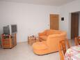 Vrsi - Mulo, Living room in the apartment, air condition available and WiFi.