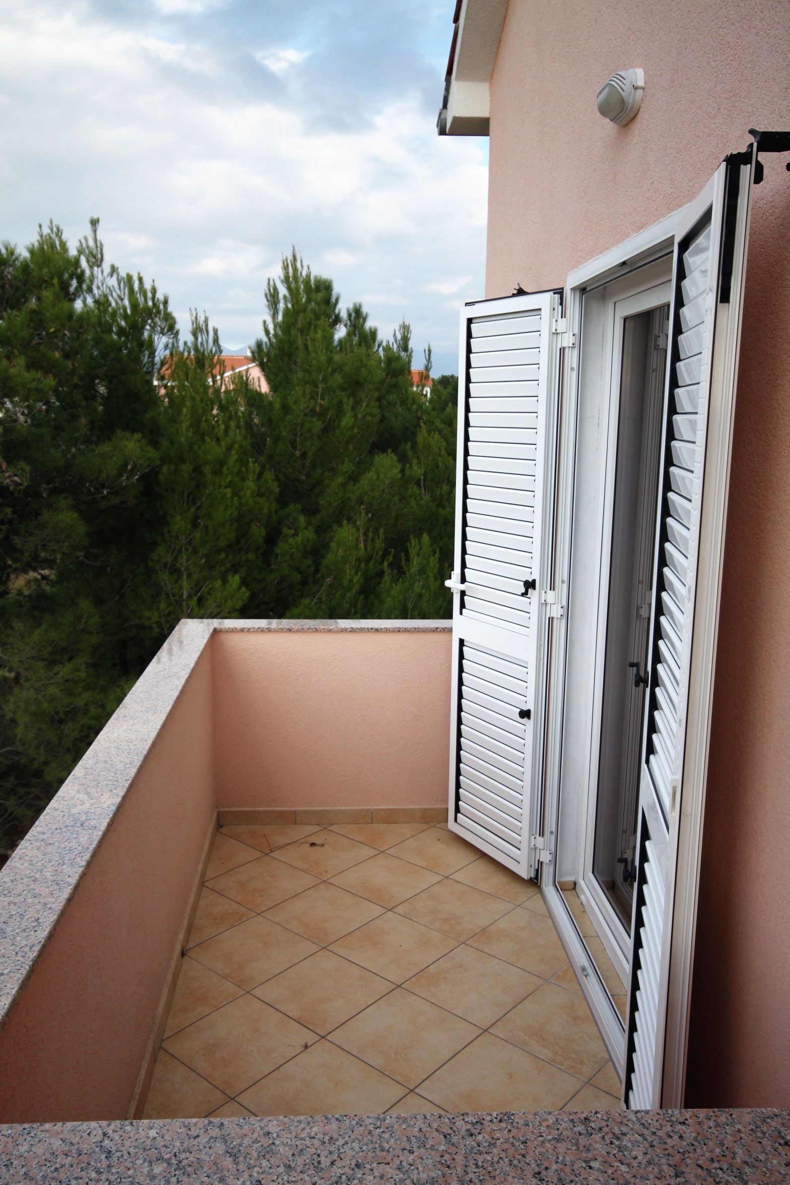 One bedroom apartment with terrace and sea view Vrsi - Mulo, Zadar  A-b