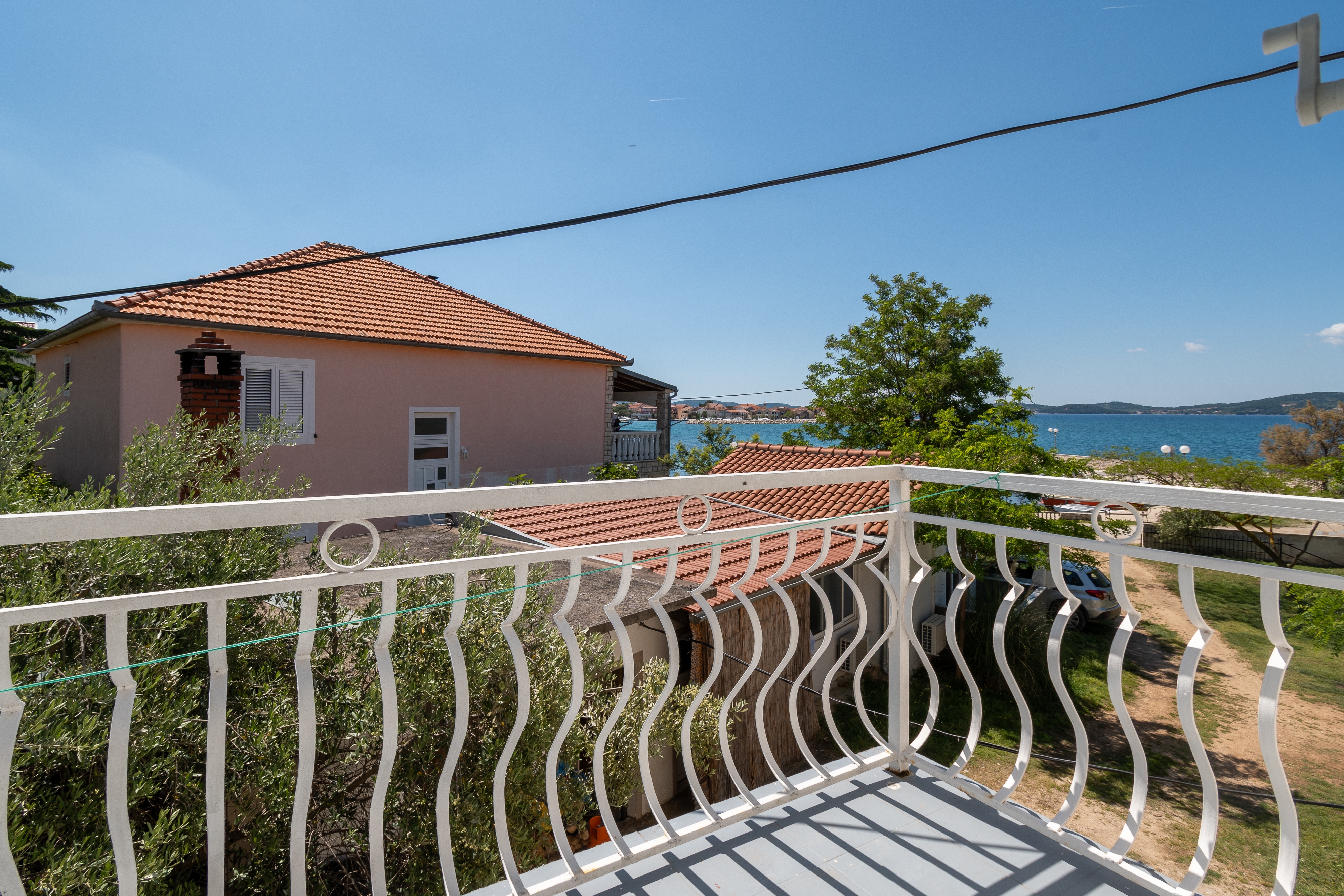 Two bedroom apartment near beach Bibinje, Zadar  A-a