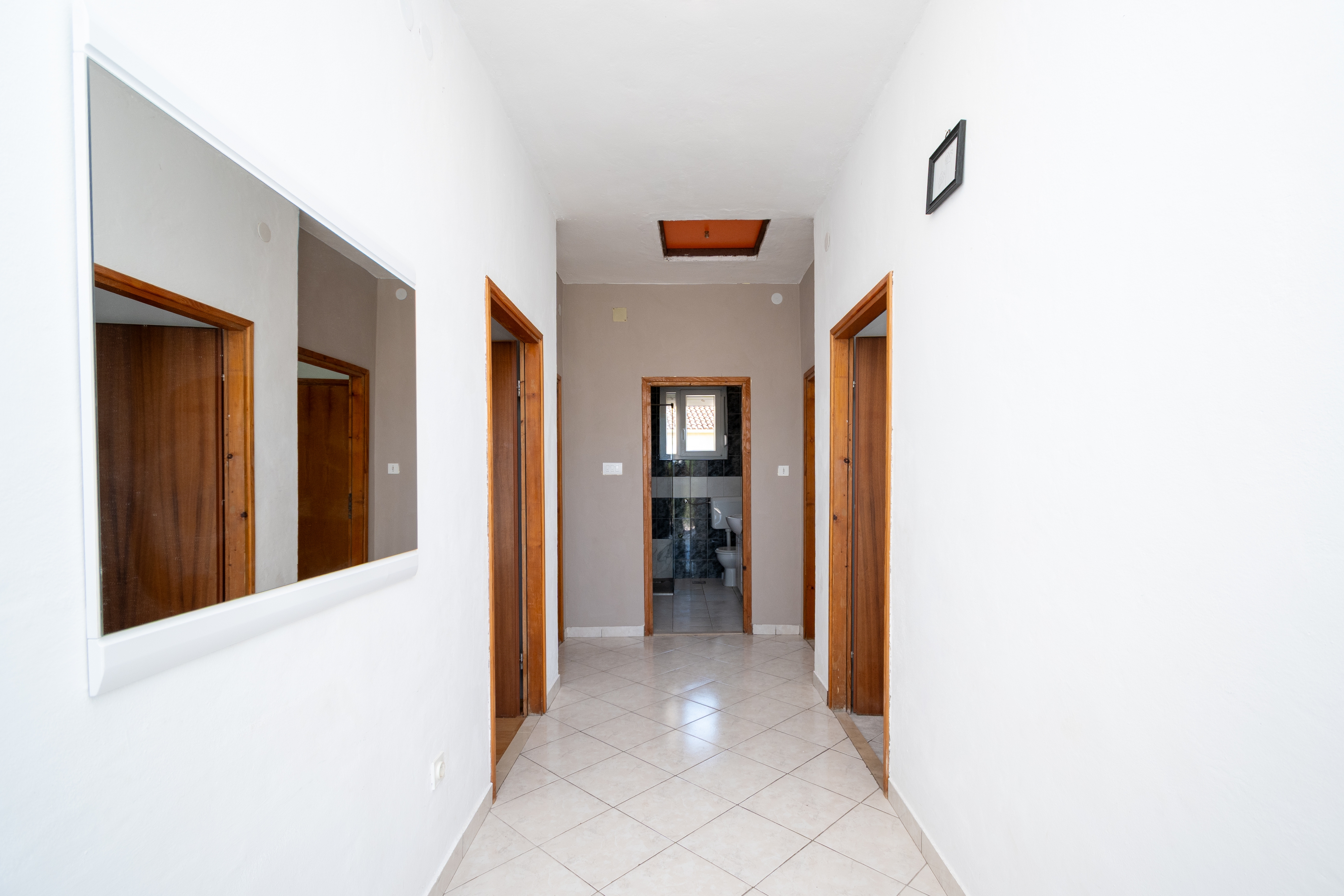Two bedroom apartment near beach Bibinje, Zadar  A-a