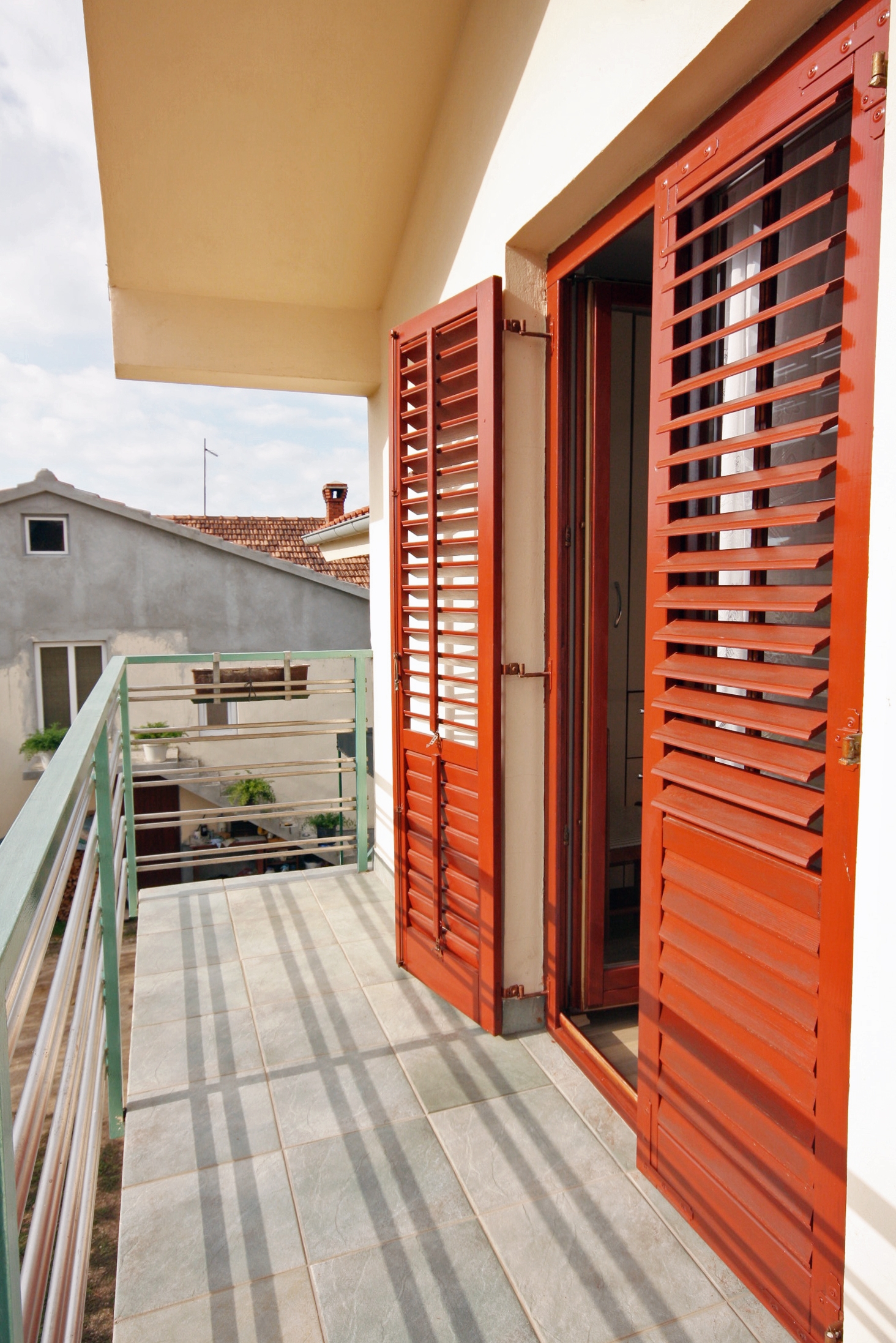 One bedroom apartment near beach Bibinje, Zadar  A-a