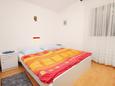 Camera da letto Zadar - Diklo, Camera da letto nell'alloggi del tipo apartment, WiFi.