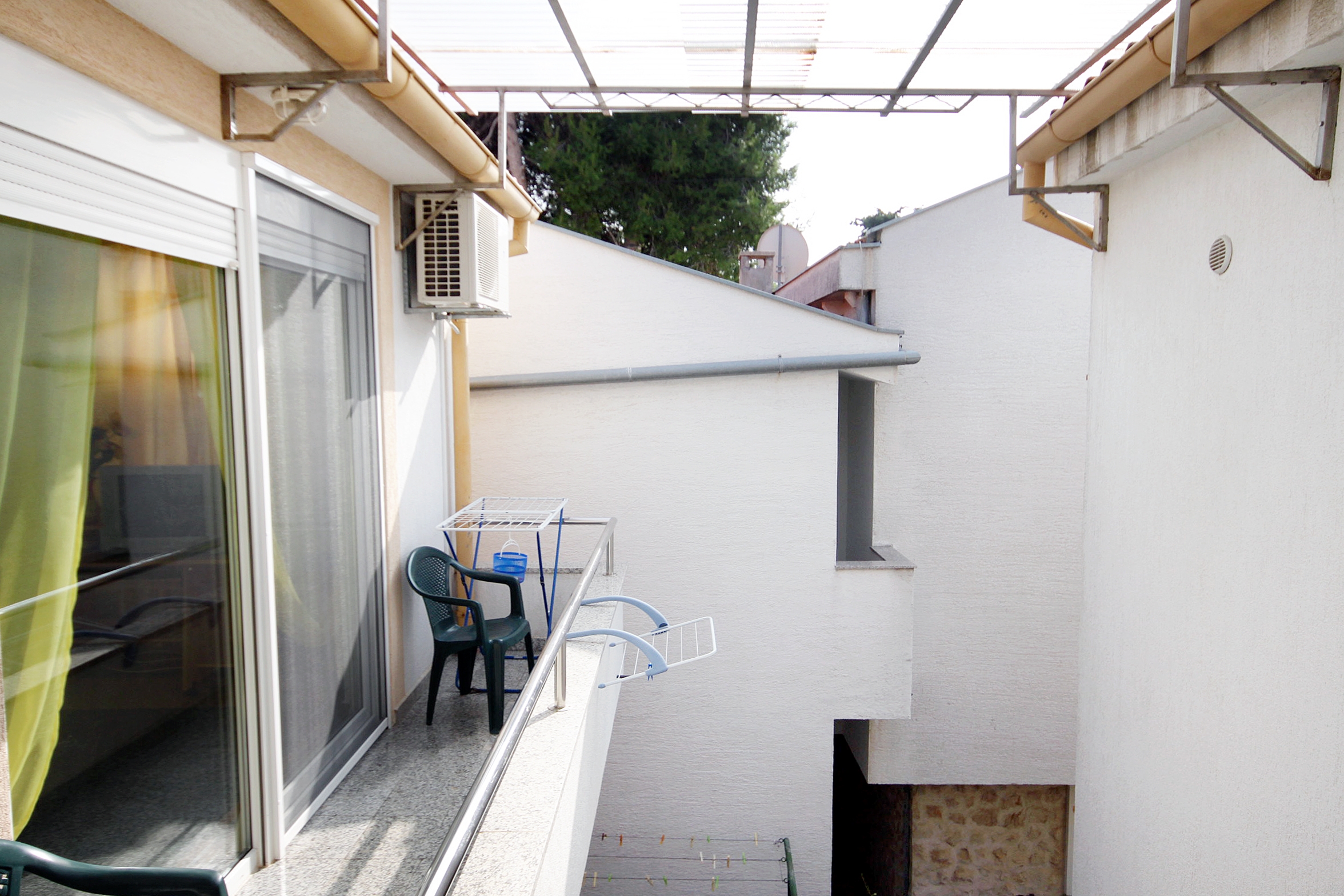 Two bedroom apartment with balcony Zadar - Diklo, Zadar  A-d