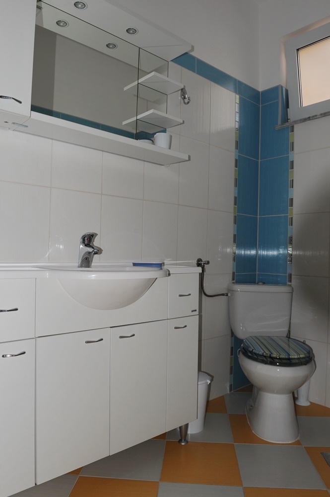 Two bedroom apartment with terrace and sea view Zadar - Diklo, Zadar  A-e