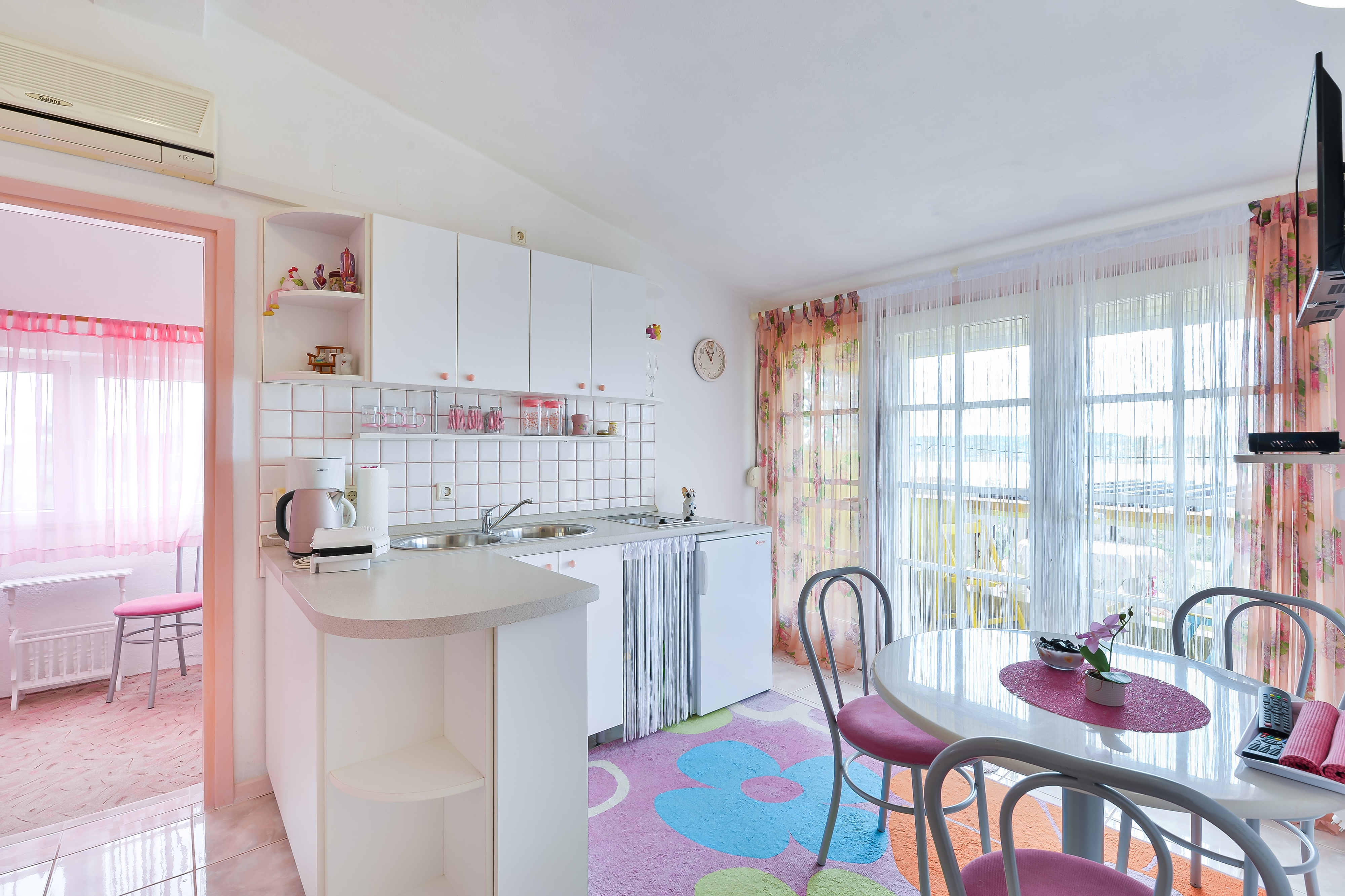 Studio flat with terrace and sea view Rtina - Stošići, Zadar (AS-5881-a)