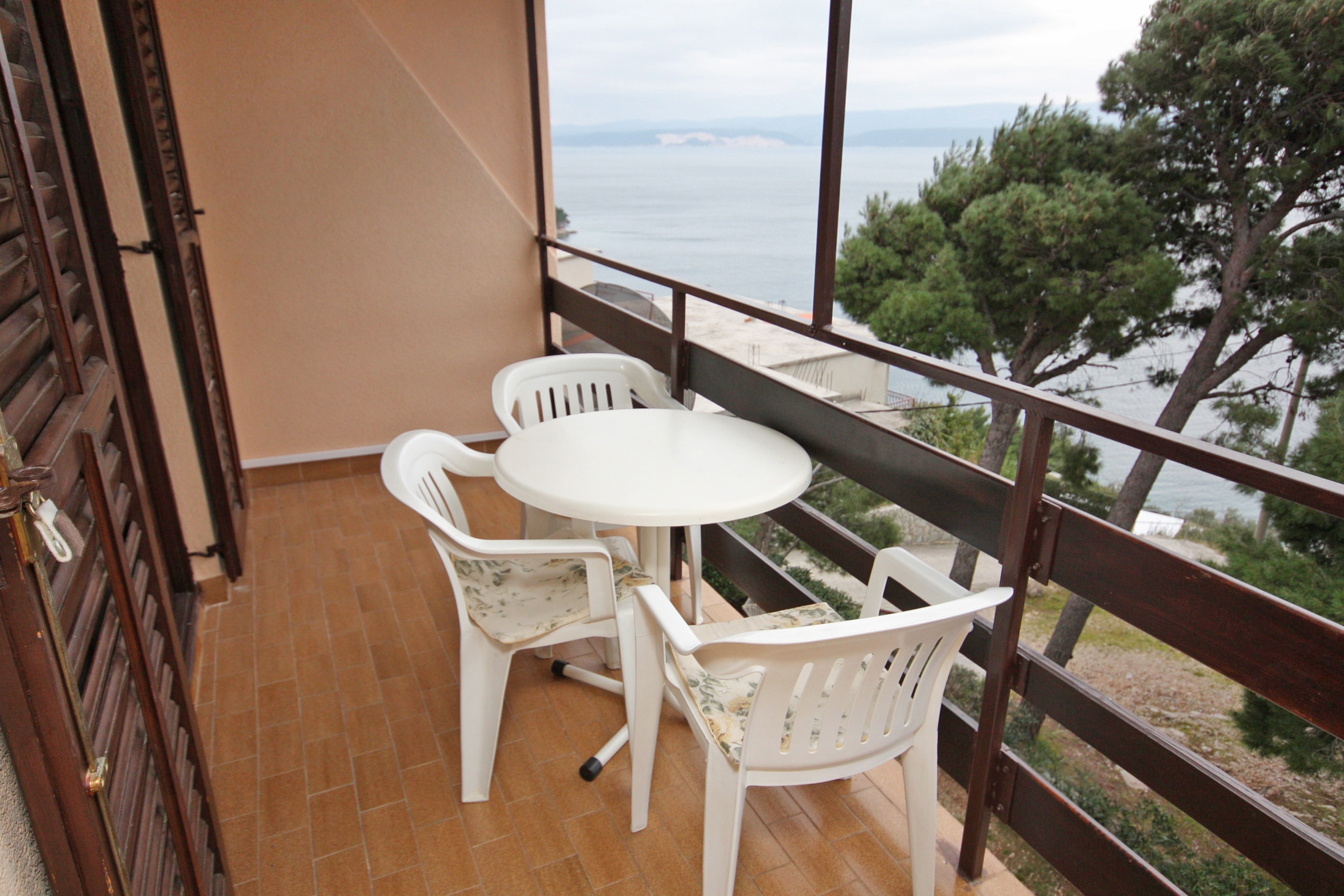 One bedroom apartment with balcony and sea view Nemira, Omiš (A-5884-b)