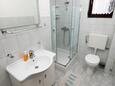 Ванная комната Zadar - Diklo, Ванная комната в размещении типа apartment, WiFi.