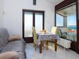 Dining room Zadar - Diklo, Dining room in the apartment, air condition available and WiFi.