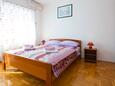Slaapkamer Zadar - Diklo, Slaapkamer in the studio-apartment, air condition available en WiFi.