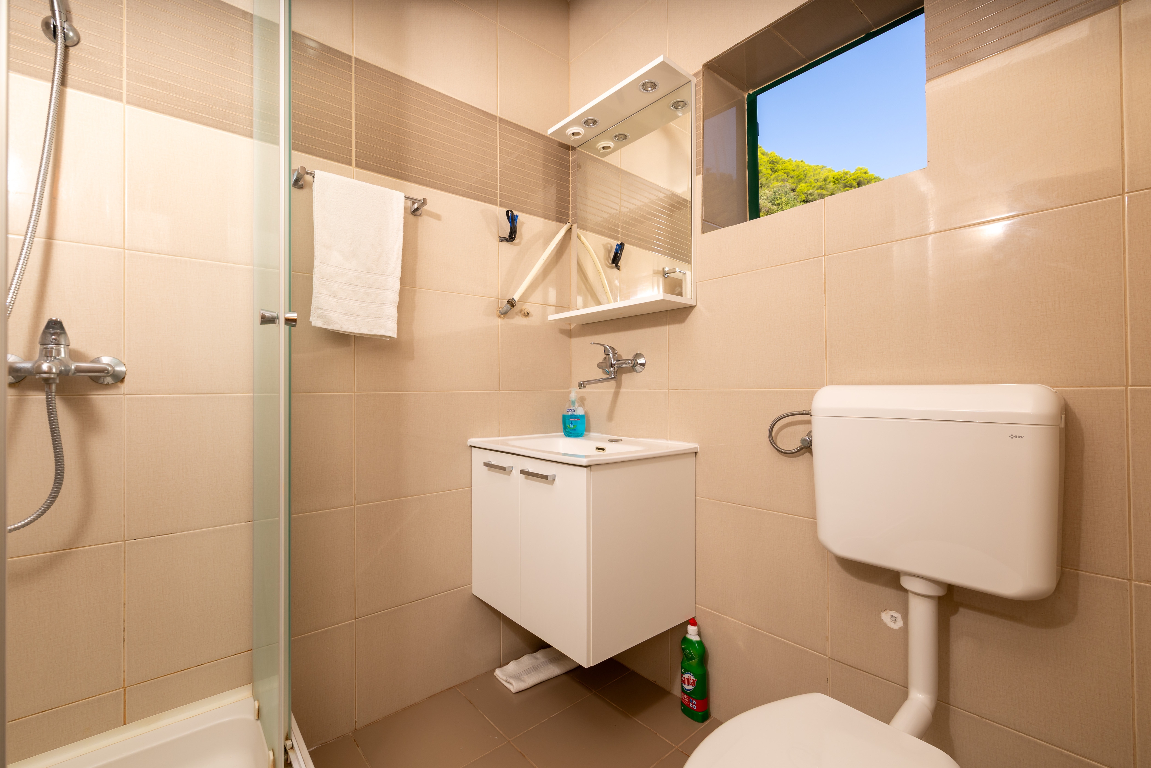 Two bedroom apartment near beach Cove Torac, Hvar  A-a