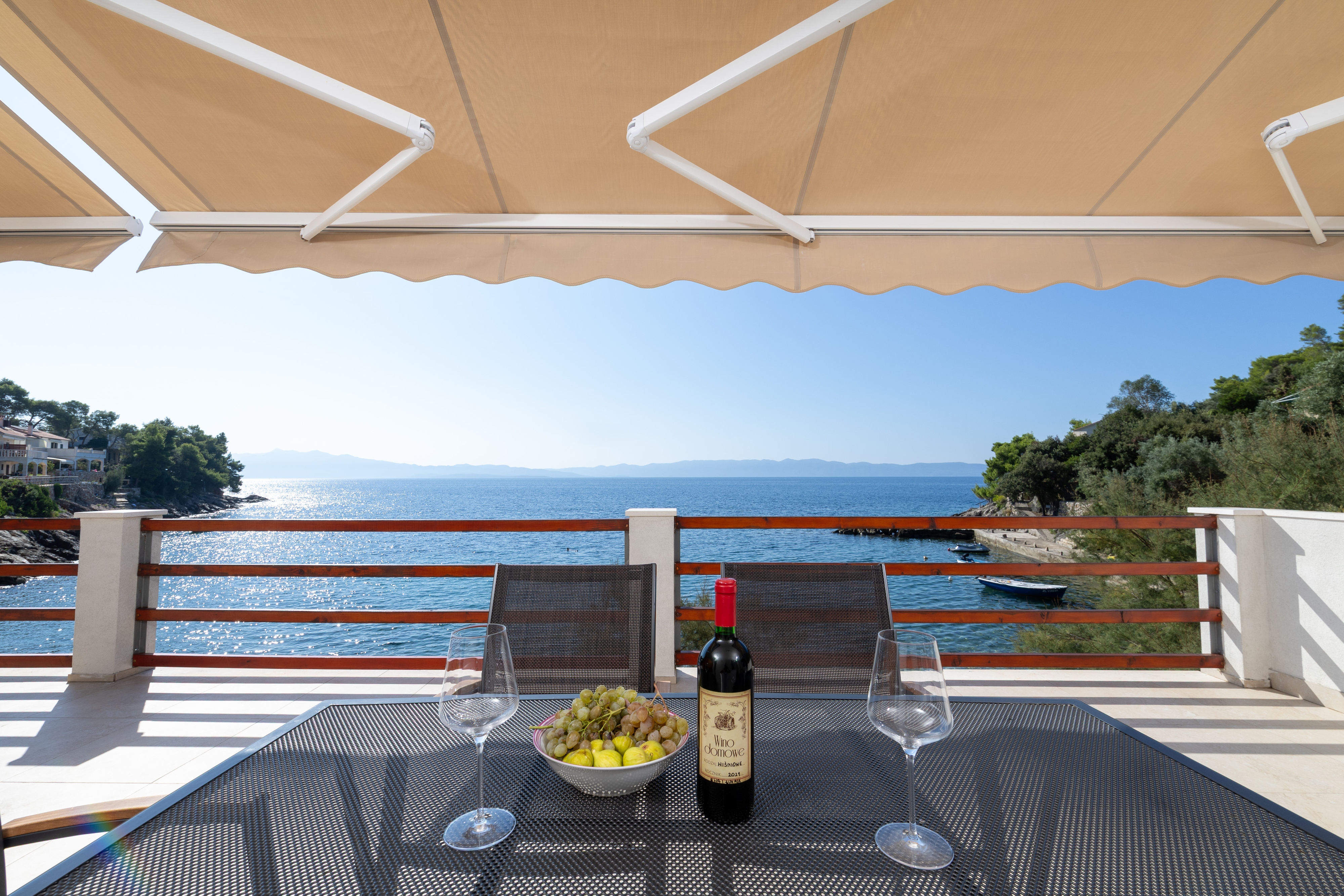 Two bedroom apartment near beach Cove Torac, Hvar (A-589-a)