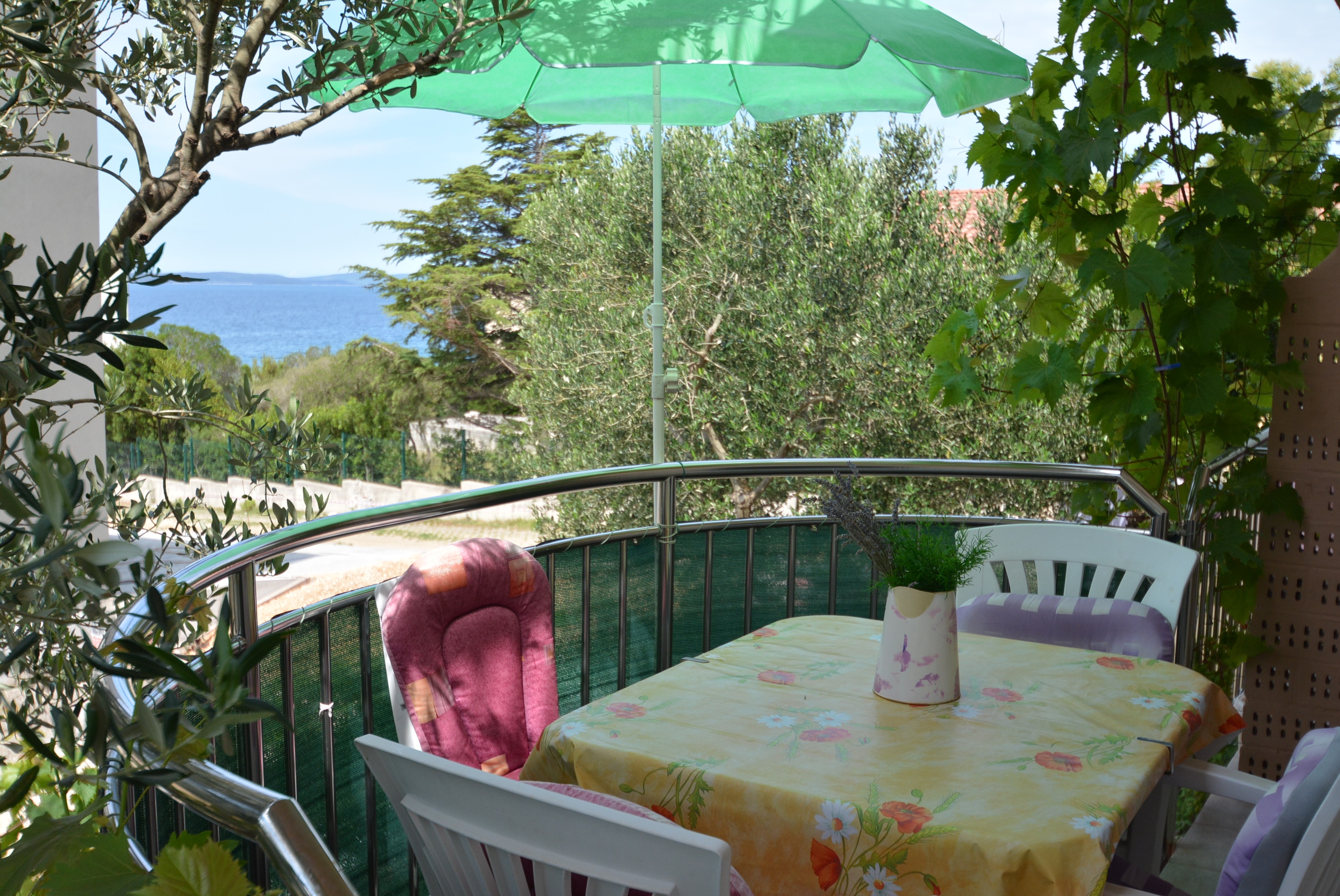 One bedroom apartment with terrace and sea view Kožino, Zadar (A-5893-a)
