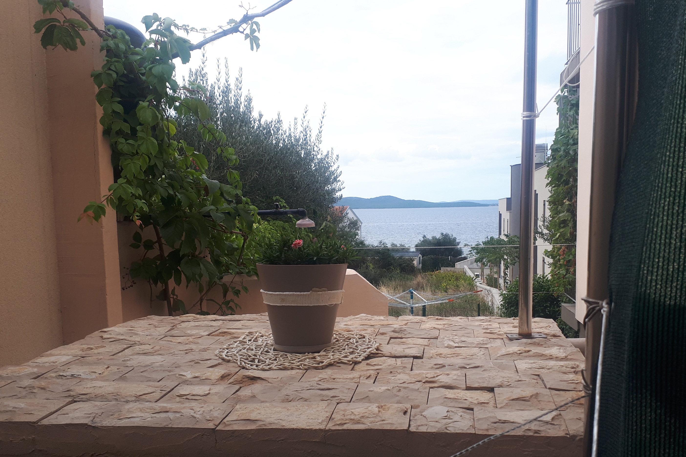 Studio flat with terrace and sea view Kožino, Zadar (AS-5893-a)