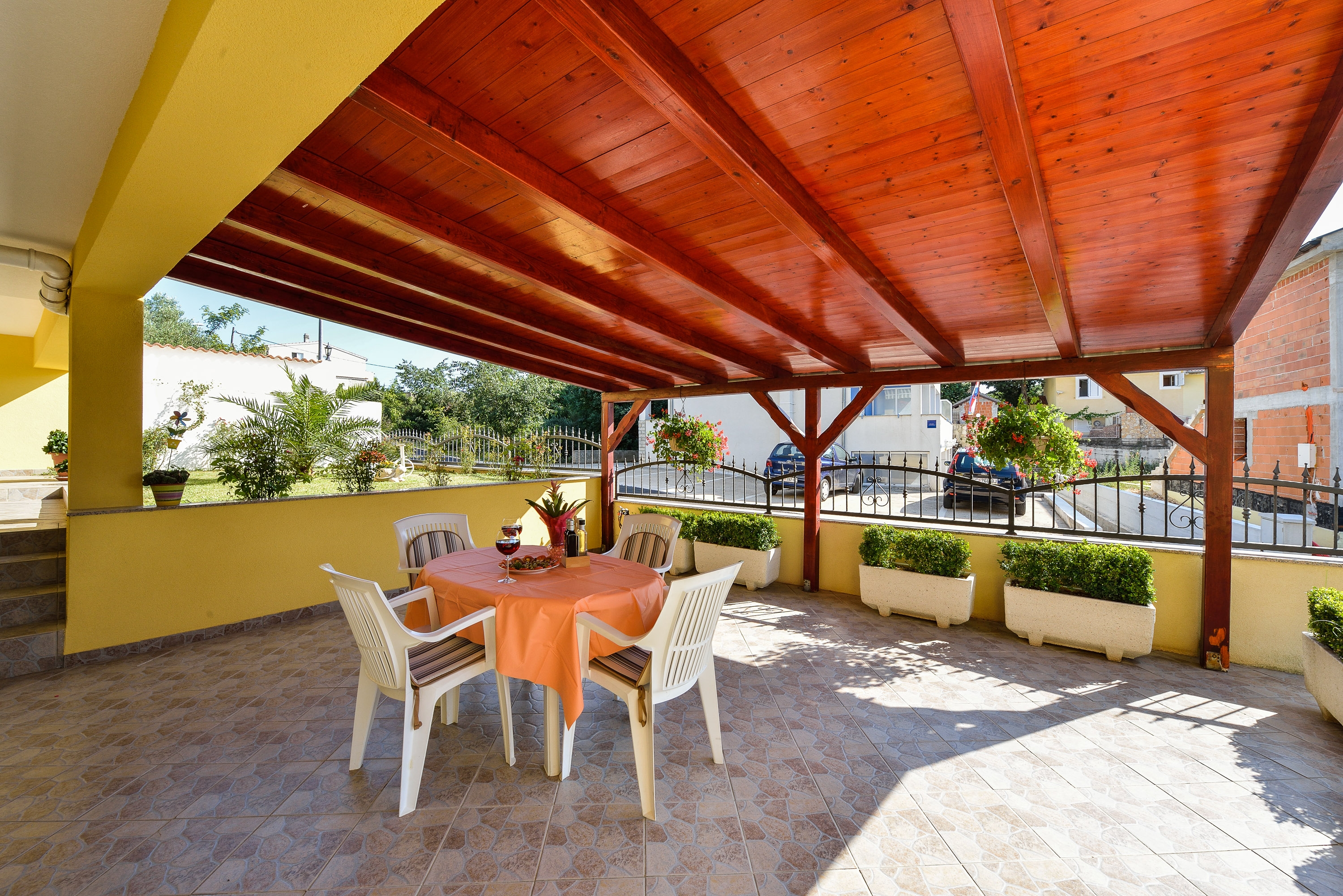 Two bedroom apartment with terrace and sea view Drage, Biograd  A-a