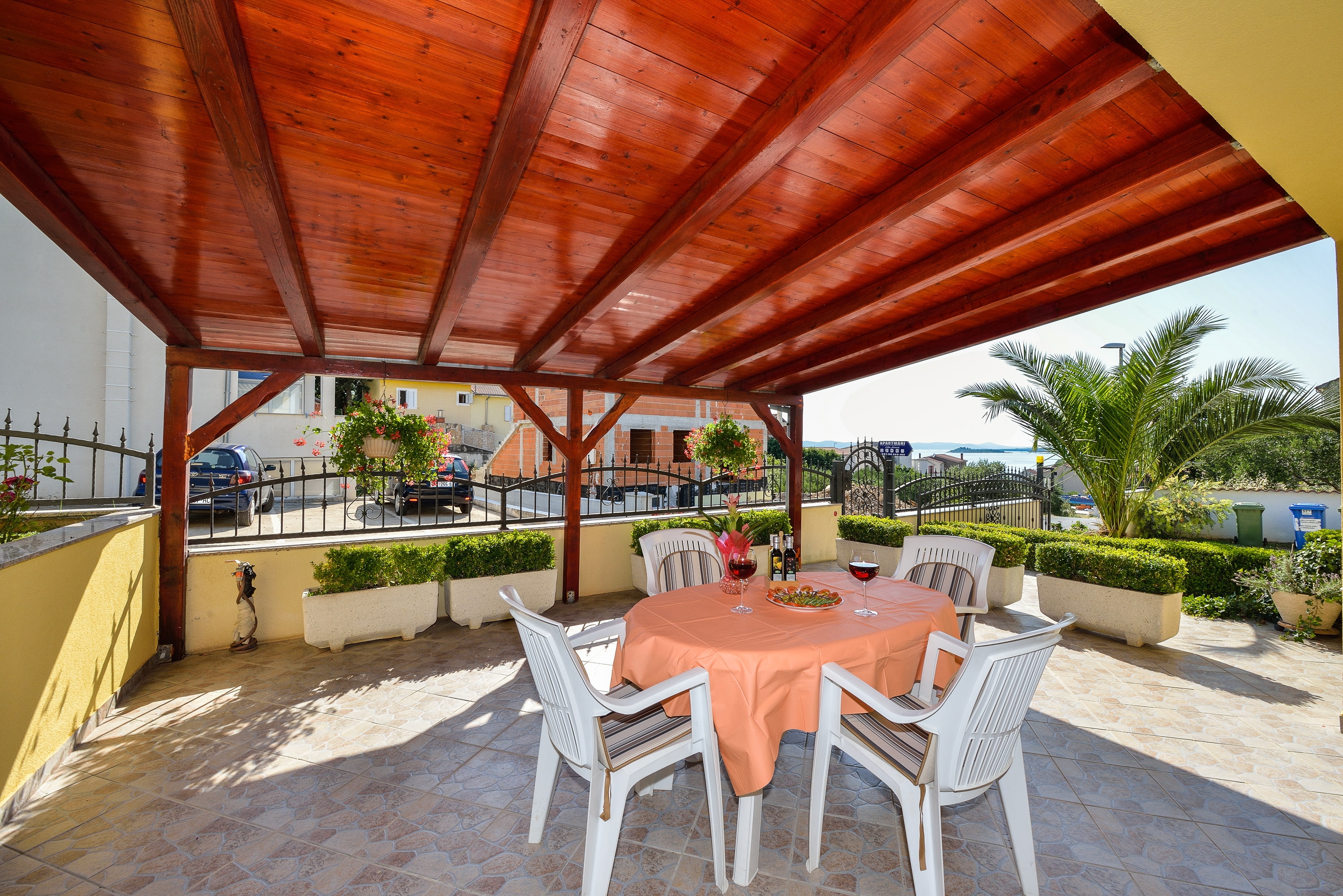 Two bedroom apartment with terrace and sea view Drage, Biograd  A-a