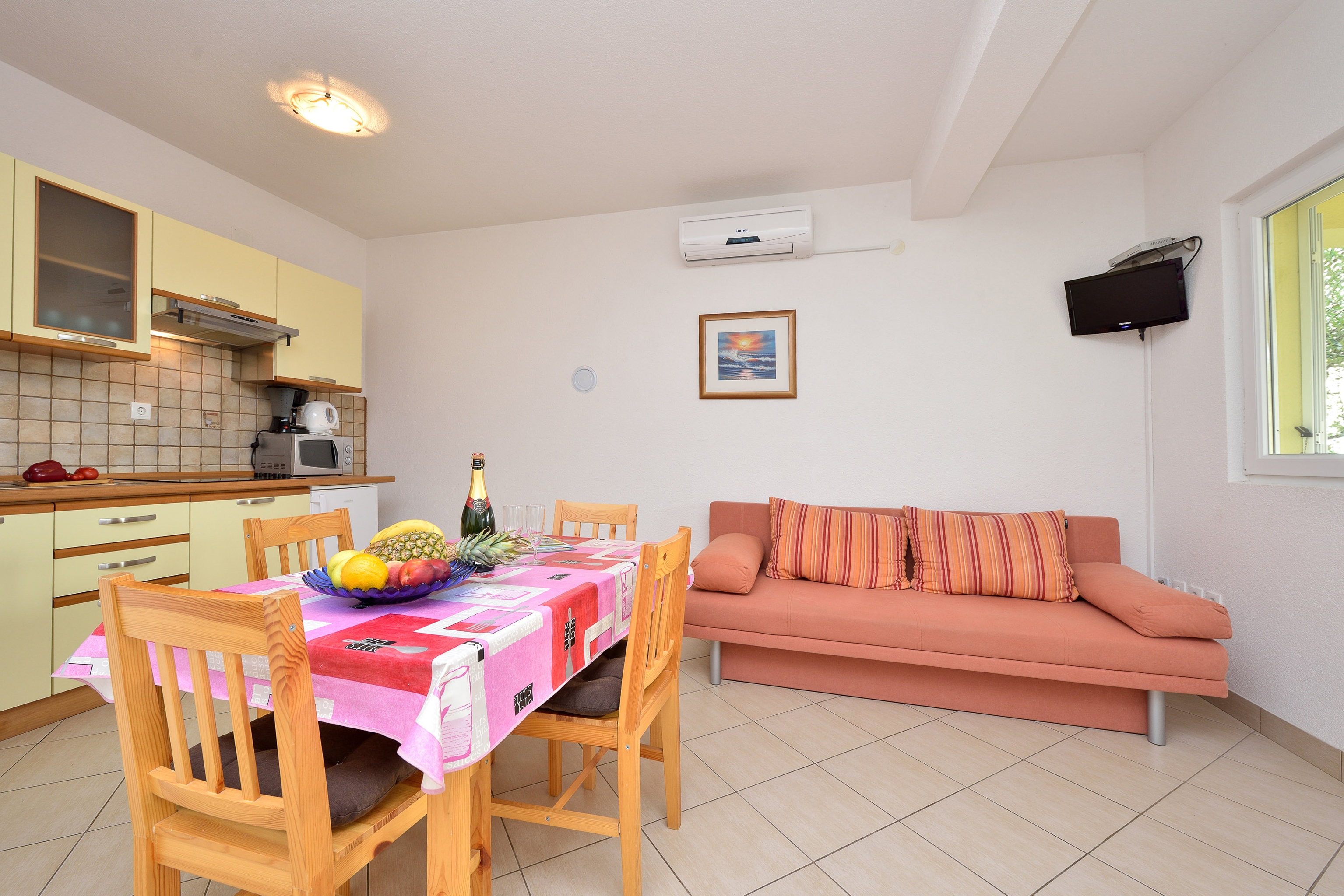 Two bedroom apartment with terrace and sea view Drage, Biograd (A-5904-d)