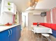 Dining room Drage, Dining room in the apartment, air condition available, (pet friendly) and WiFi.