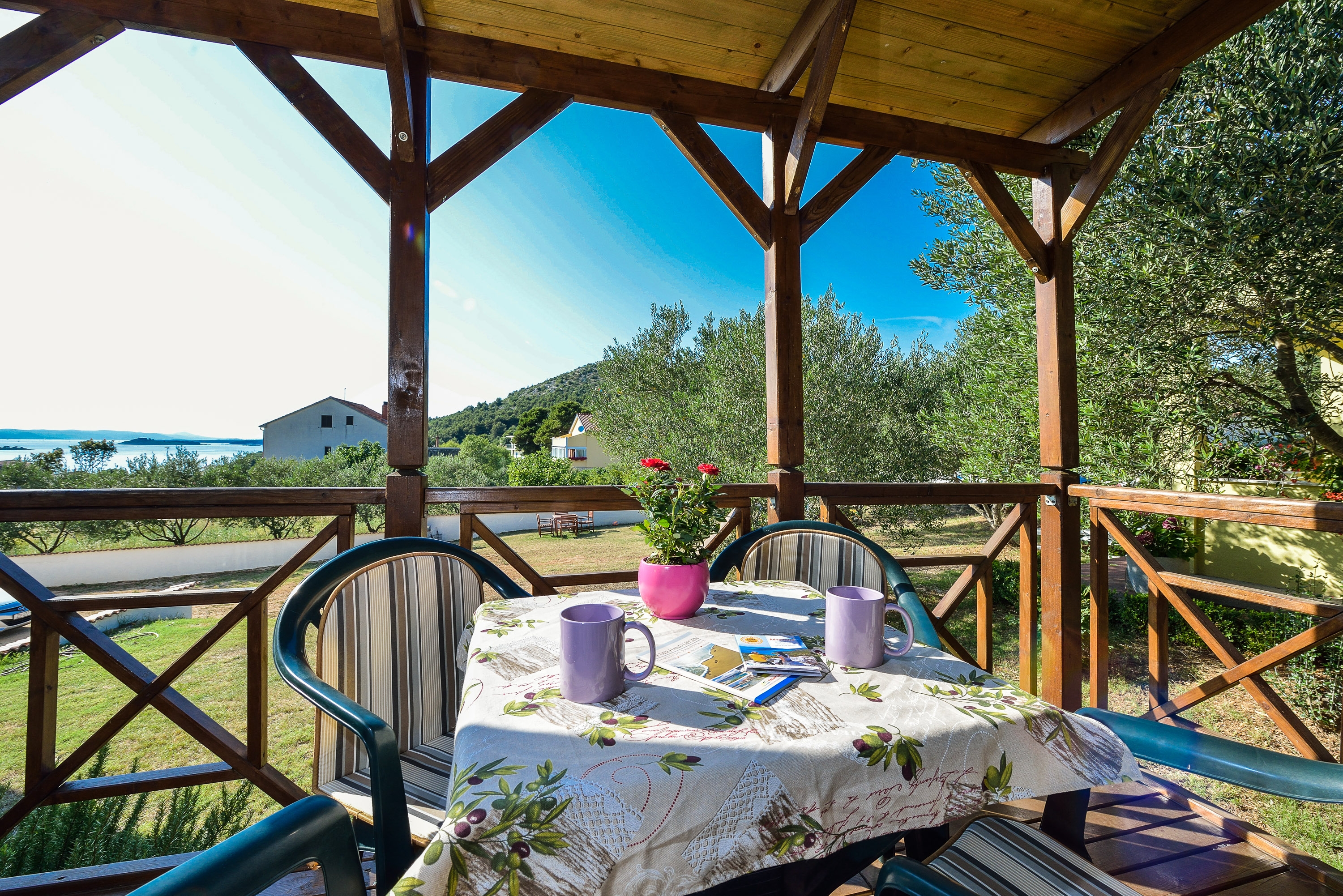 Two bedroom apartment with terrace and sea view Drage, Biograd  A-e