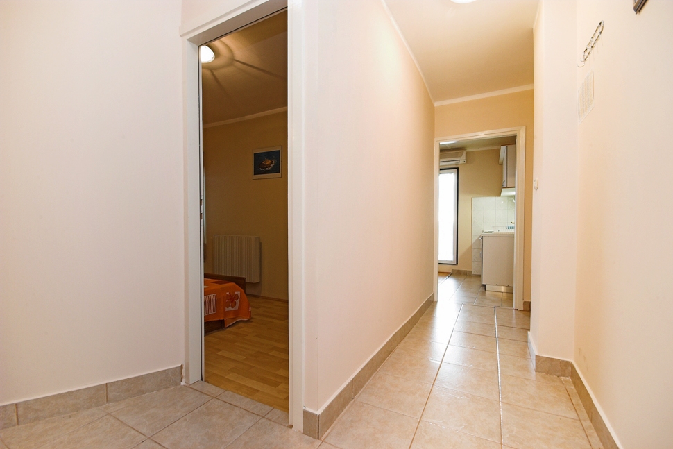 Two bedroom apartment with terrace and sea view Sukošan, Zadar  A-a