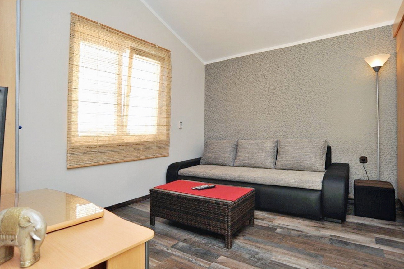 One bedroom apartment with terrace and sea view Sukošan, Zadar (A-5906-b)