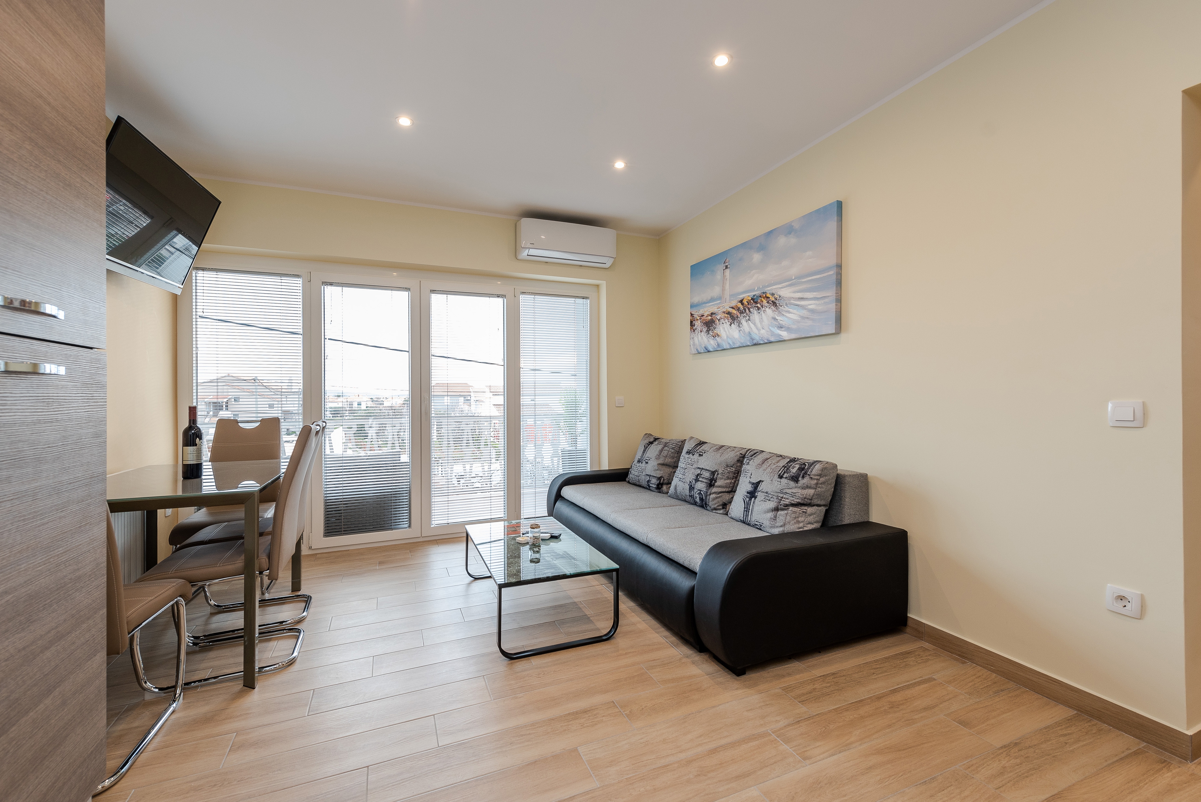 One bedroom apartment with terrace and sea view Sukošan, Zadar (A-5906-e)