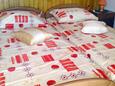 Chambre Hvar, Chambre dans l’hébergement en type studio-apartment, animaux acceptés et WiFi.