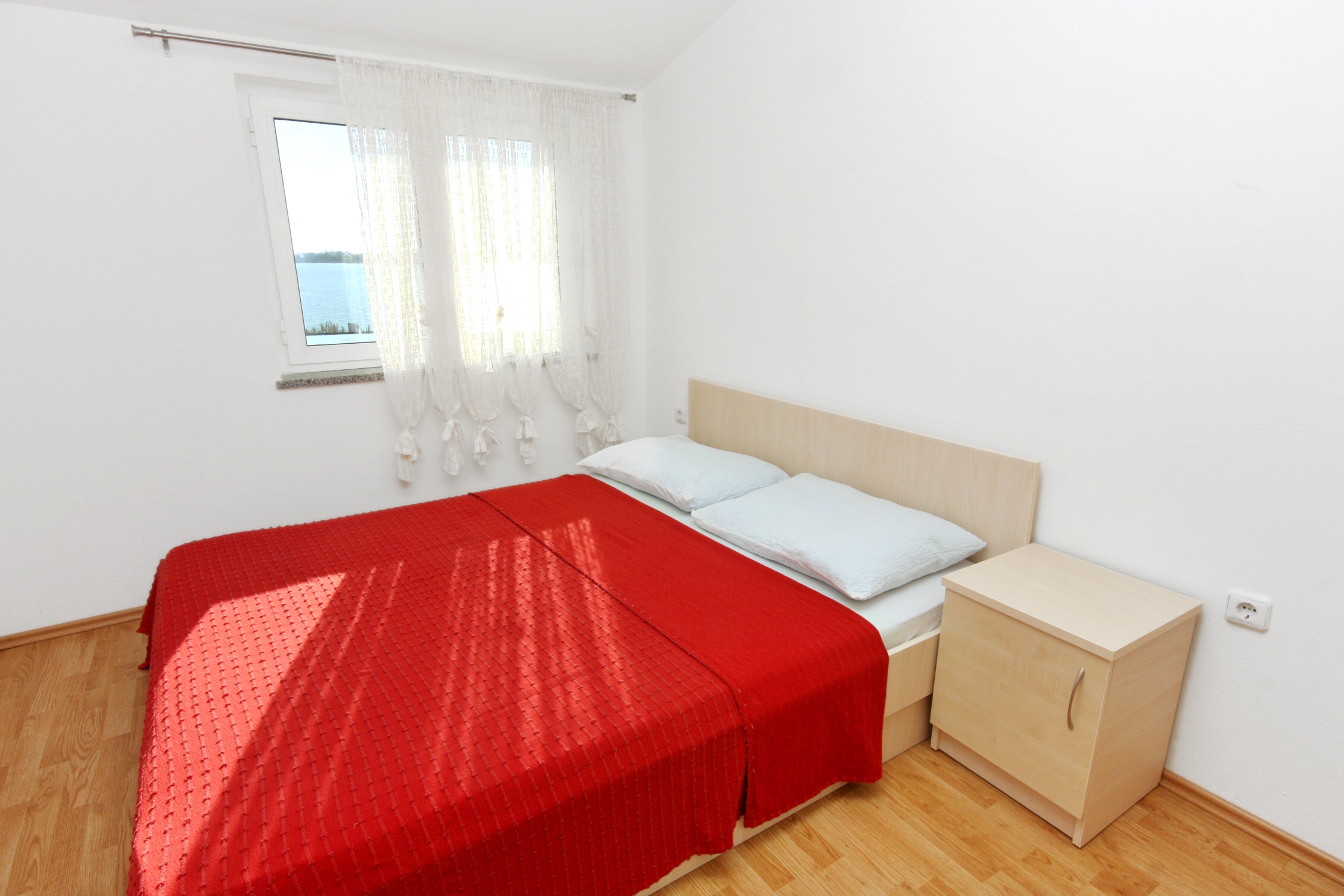 One bedroom apartment with terrace and sea view Bibinje, Zadar (A-5916-c)