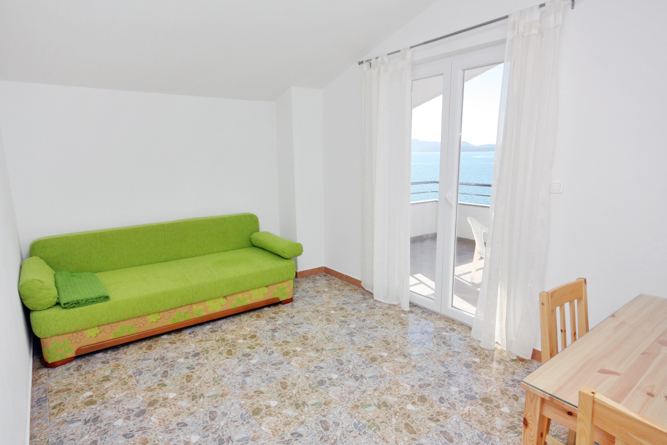 One bedroom apartment with terrace and sea view Bibinje, Zadar (A-5916-c)