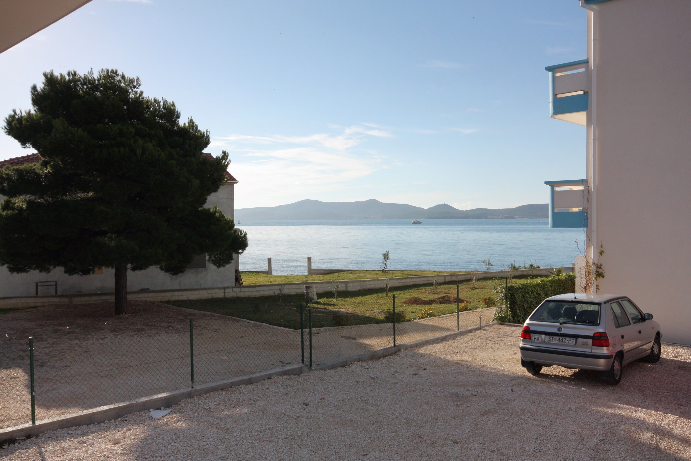 Studio flat with balcony and sea view Bibinje, Zadar (AS-5916-b)